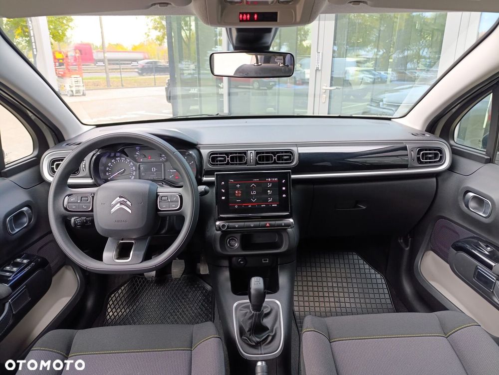 Citroën C3 1.2 PureTech Shine - 15