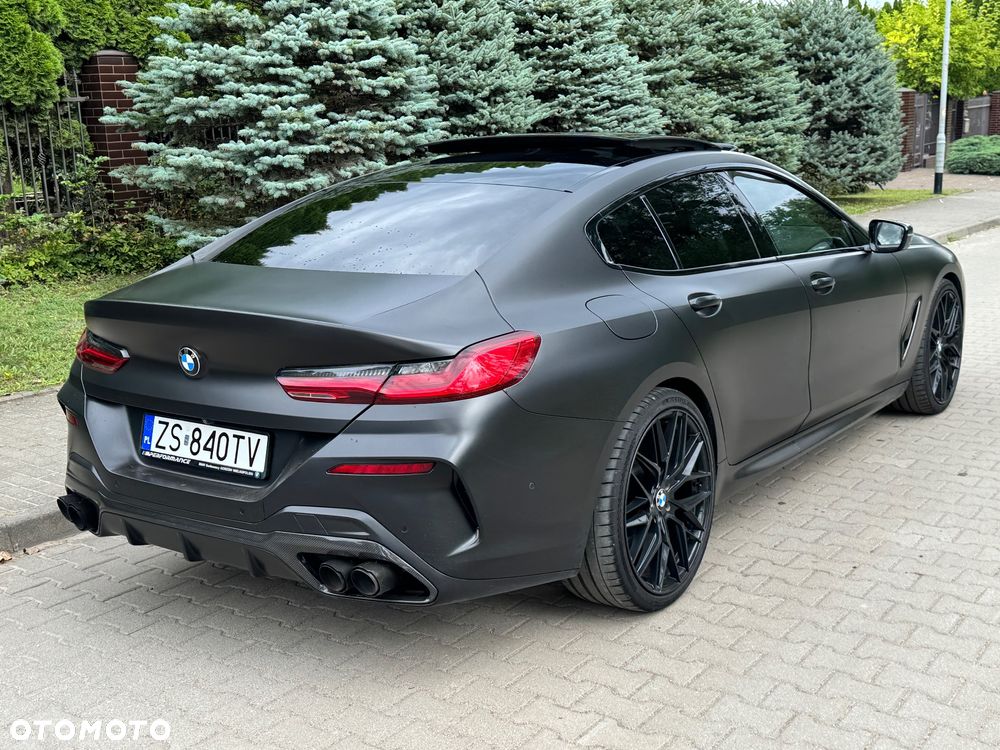 BMW Seria 8 - 28
