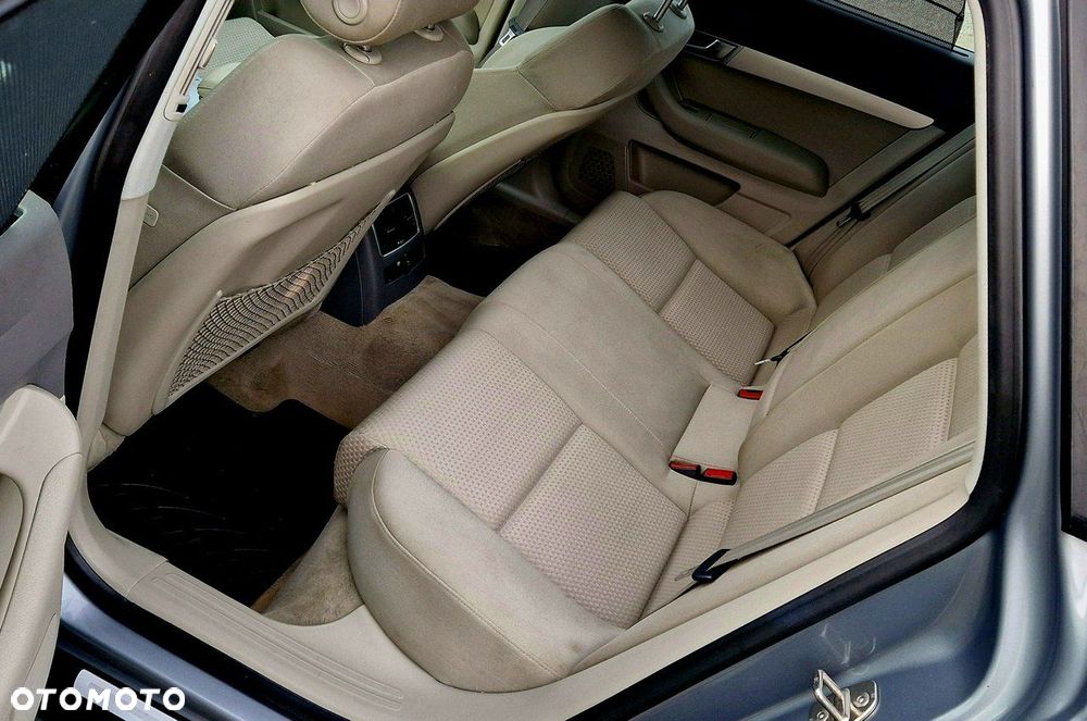 Audi A6 Avant 2.0 TFSI multitronic - 37