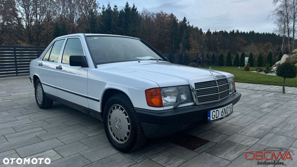 Mercedes-Benz W201 (190) - 7