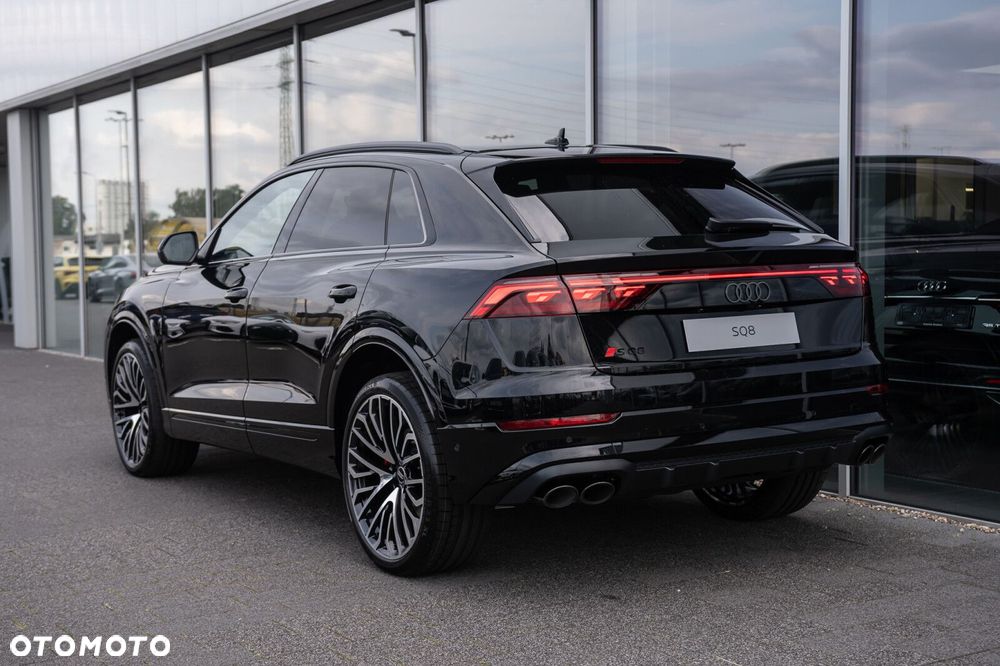 Audi SQ8 - 3