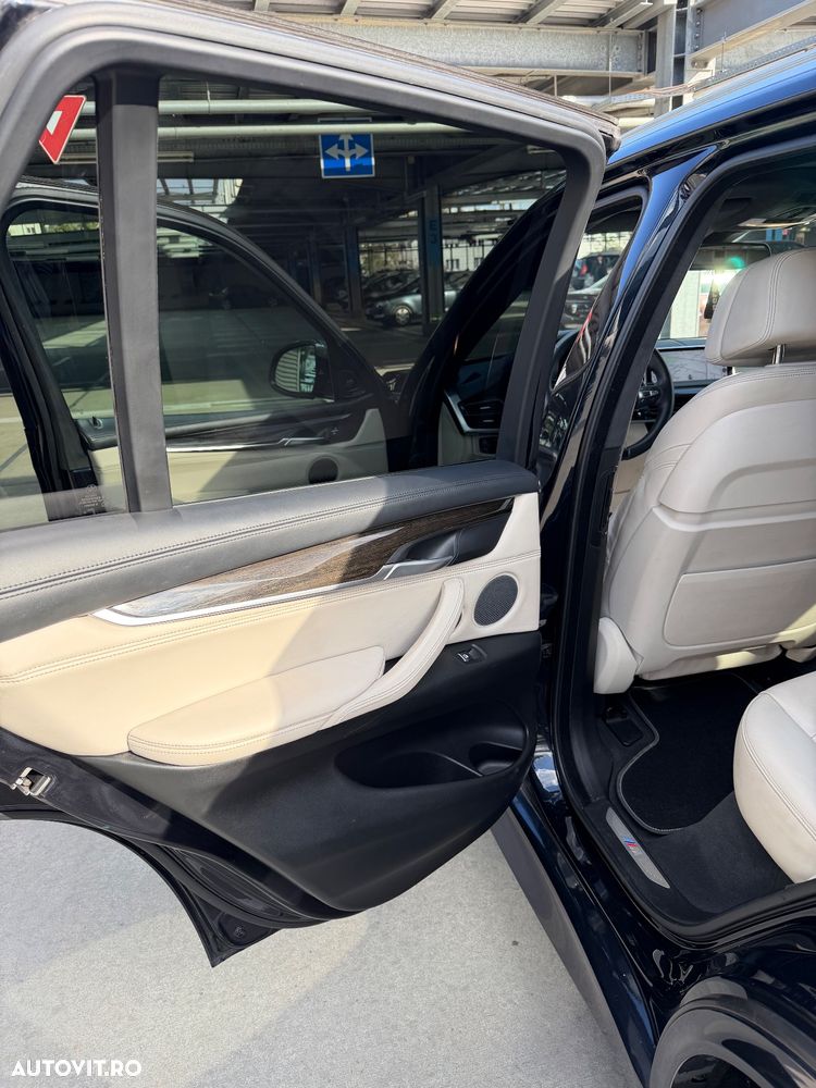 BMW X5 xDrive40d - 23