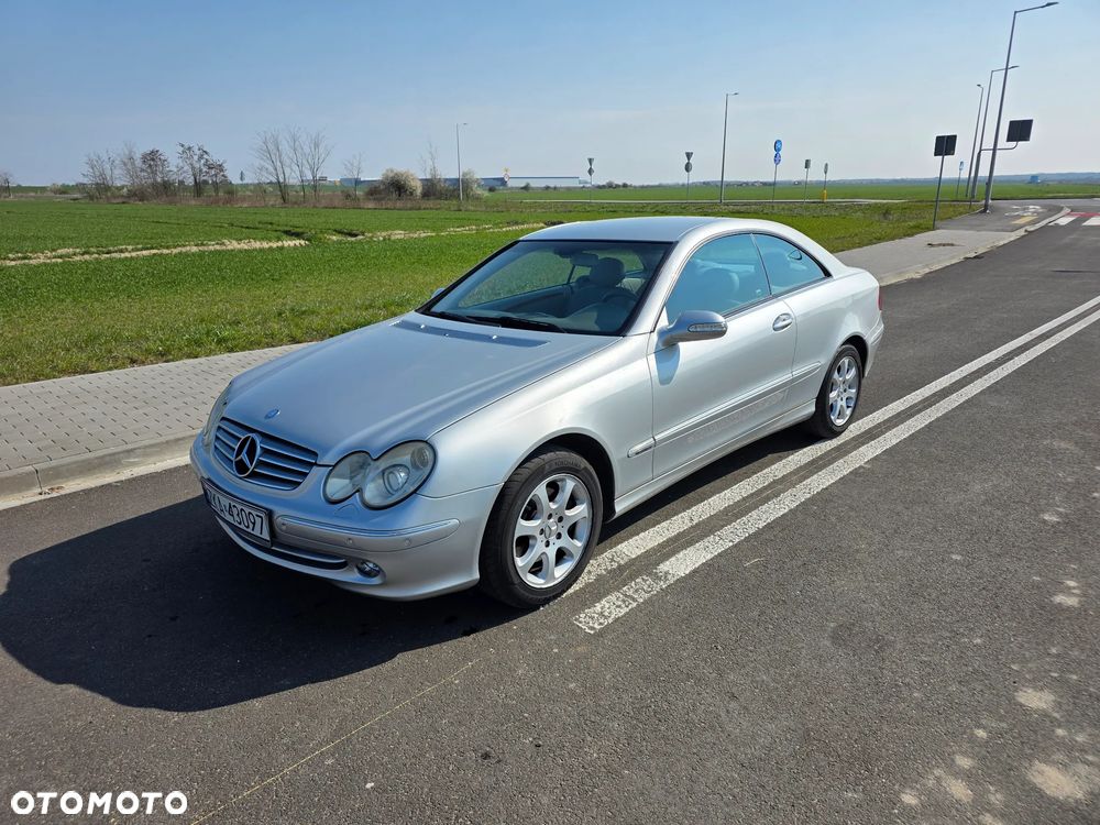 Mercedes-Benz CLK - 10