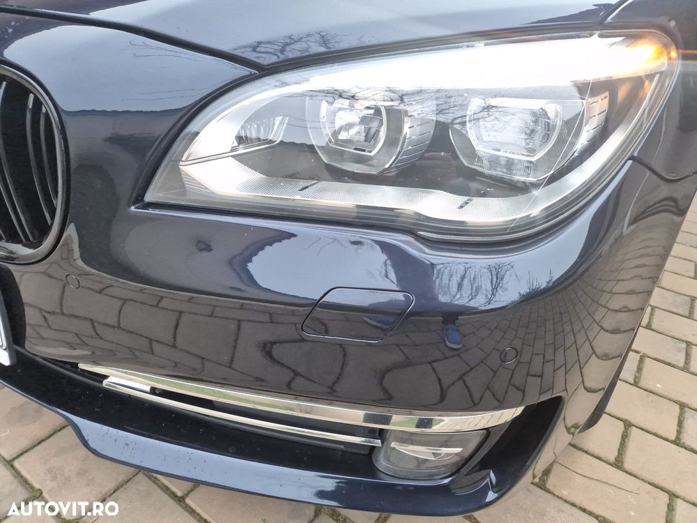 BMW Seria 7 - 11