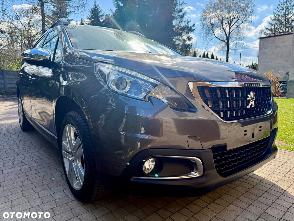 Peugeot 2008 PureTech 110 GPF Stop&Start EAT6 Style - 3