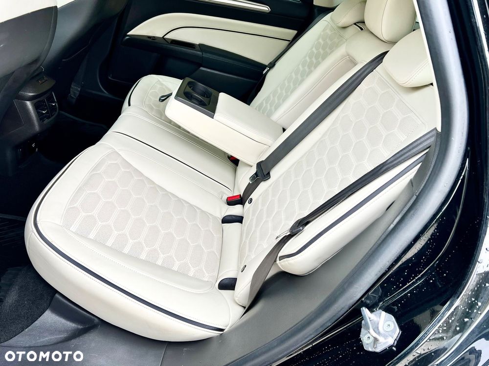 Ford Mondeo 2.0 TDCi PowerShift-Aut Allrad Vignale - 9