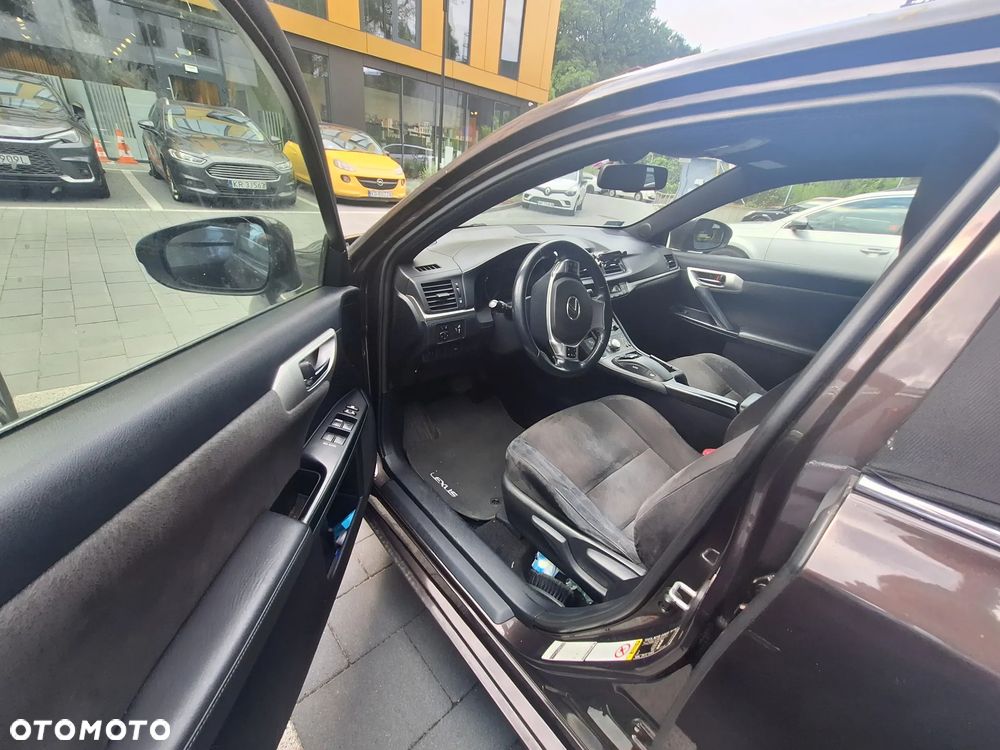Lexus CT 200h Comfort - 12