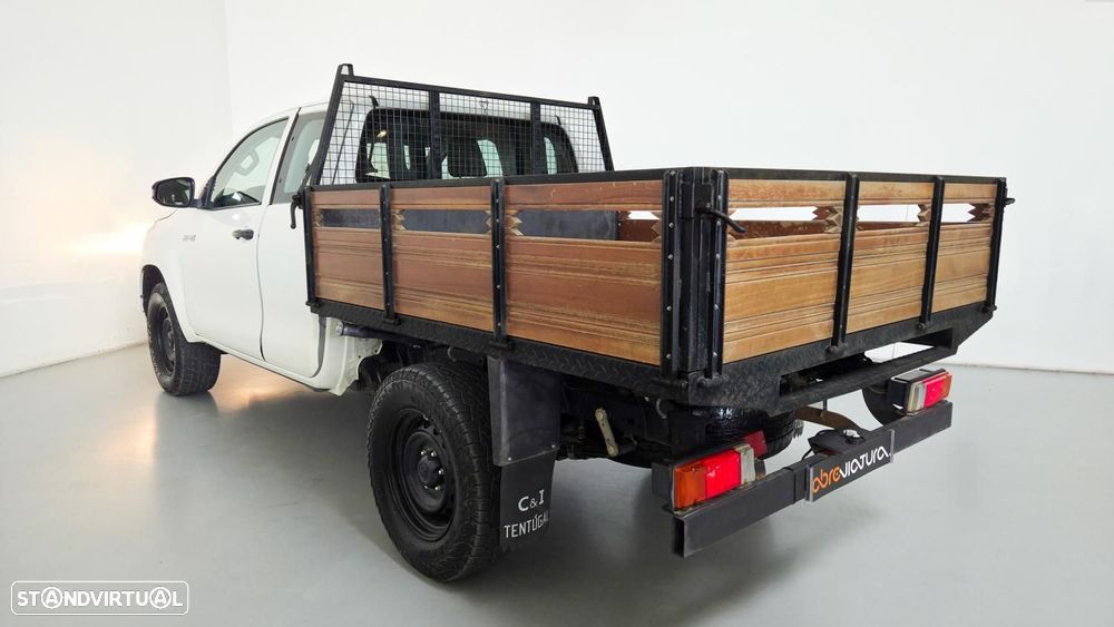 Toyota Hilux VIII Pick-up 2.4 D 4WD - 7
