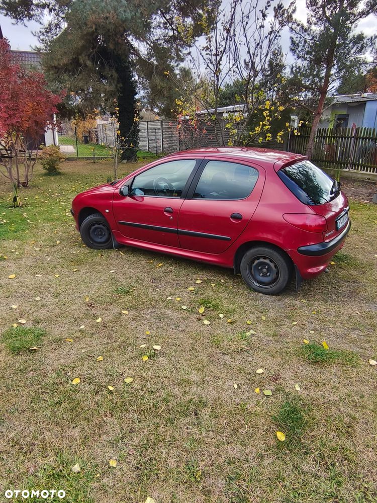 Peugeot 206 1.1 XR - 4