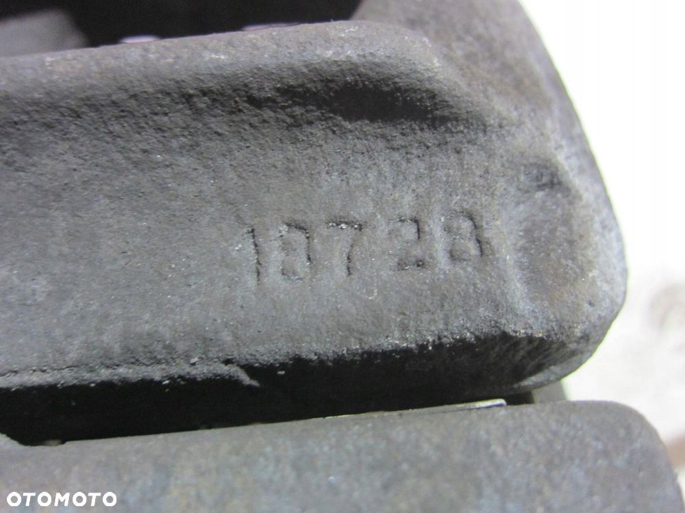 BMW X3 F25 X4 ZACISK HAMULCOWY PRAWY TYŁ 6791018 - 6