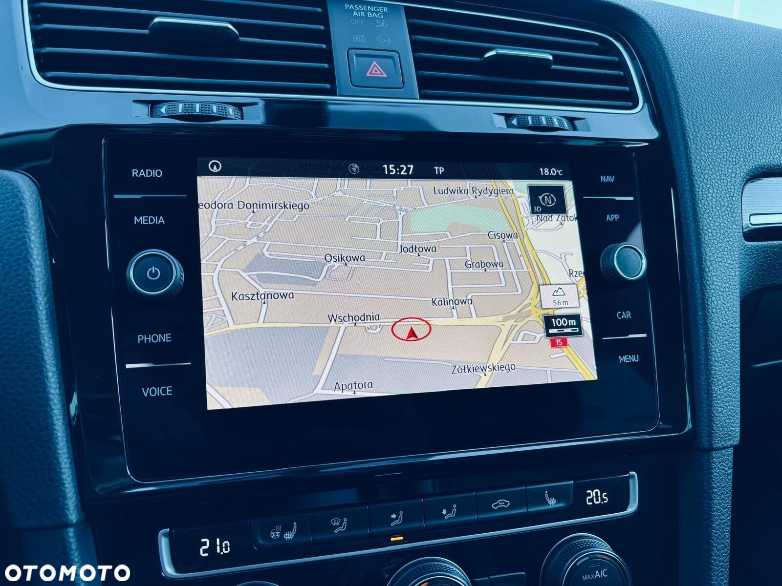 Volkswagen Golf VII 1.5 TSI BMT Evo Highline DSG - 28