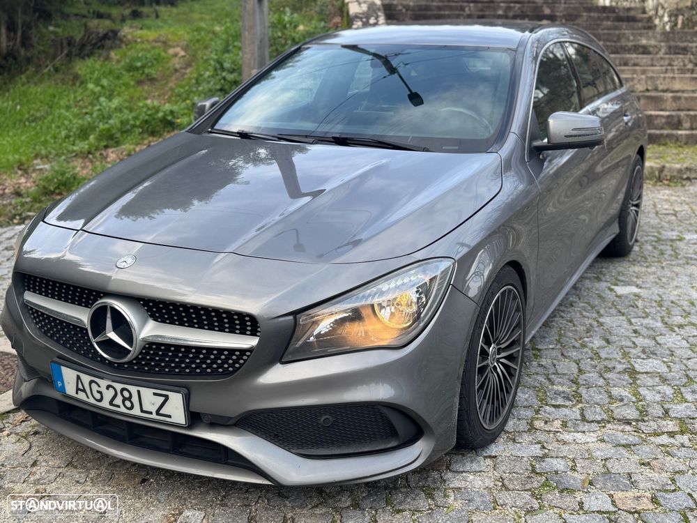 Mercedes-Benz CLA 180 d Shooting Brake AMG Line - 1