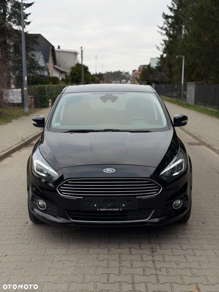 Ford S-Max 2.0 TDCi Titanium PowerShift - 6