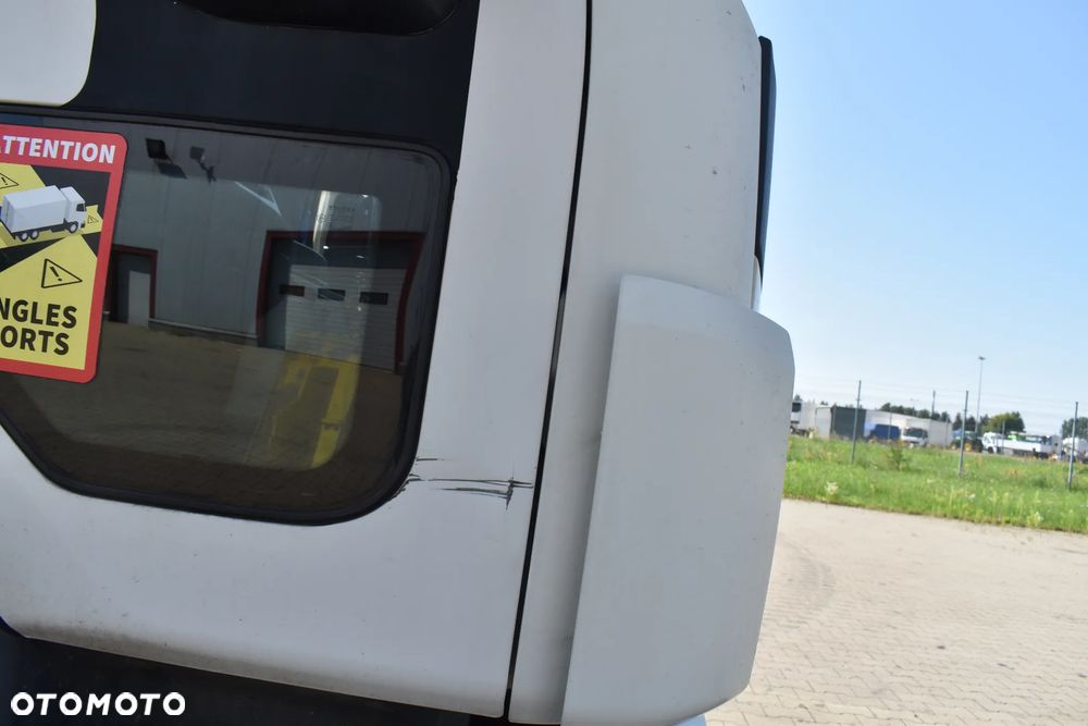 Volvo FL 240 - 12