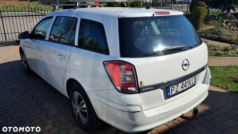 Opel Astra 1.7 CDTI - 8