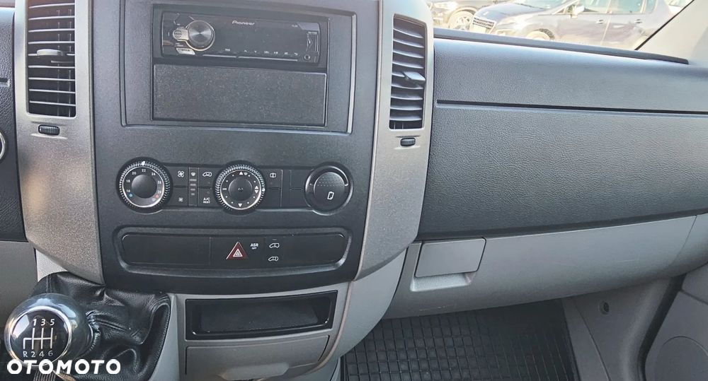 Volkswagen CRAFTER 2.0 TDI, L2H2 , Sredni , Krajowy, Euro5 , Blaszak, - 39