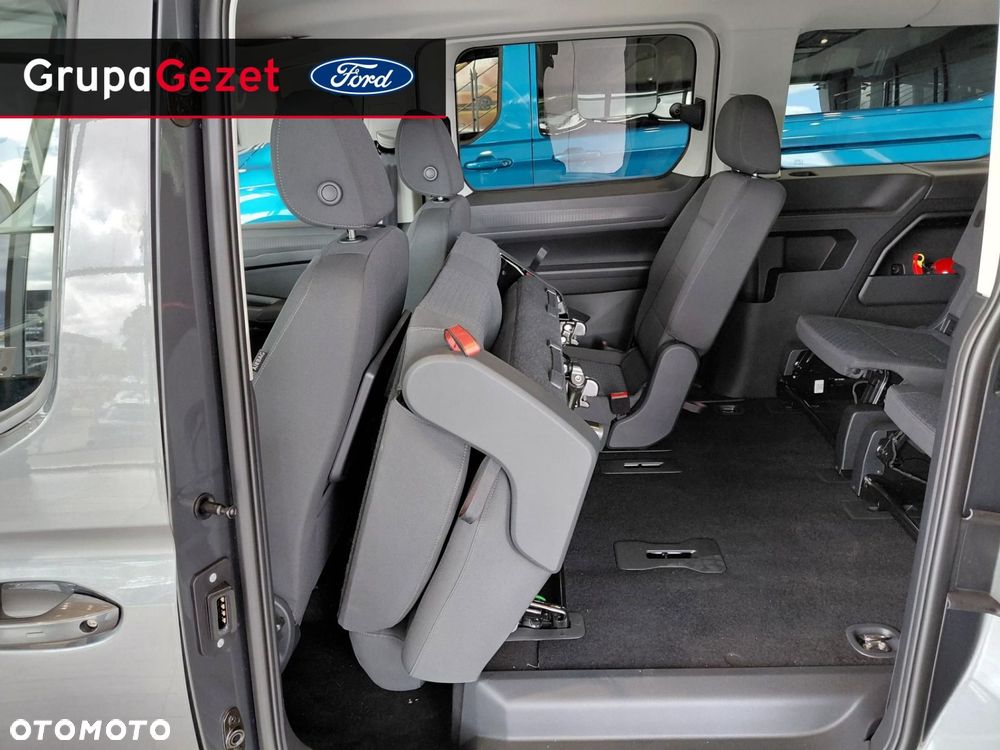 Ford Tourneo Connect - 14