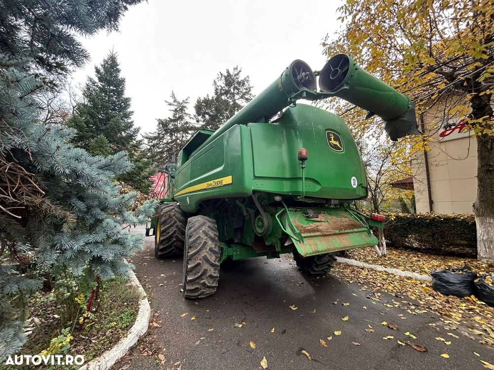 John Deere S690i - 4