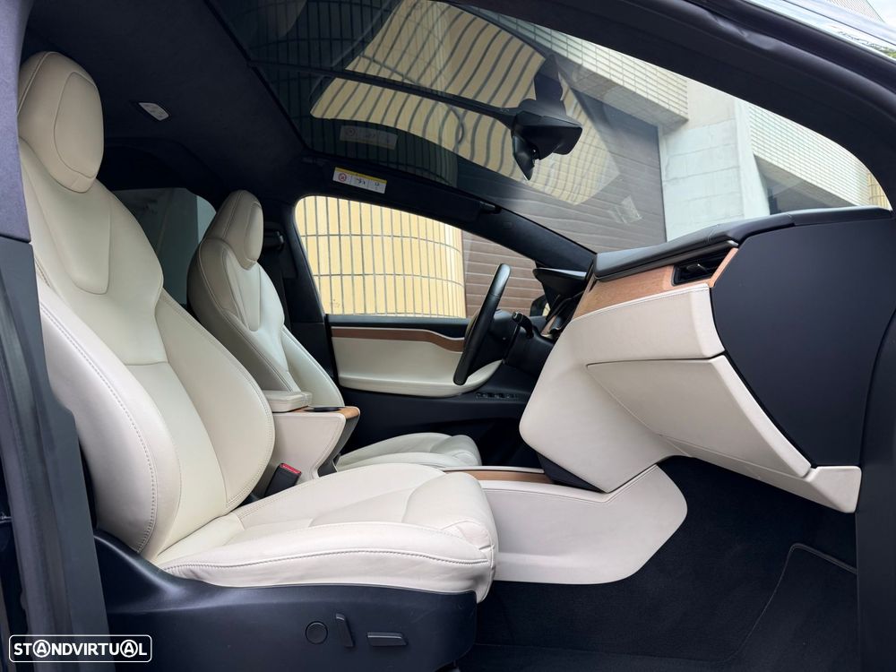 Tesla Model X 100 kWh Long Range Plus AWD - 8