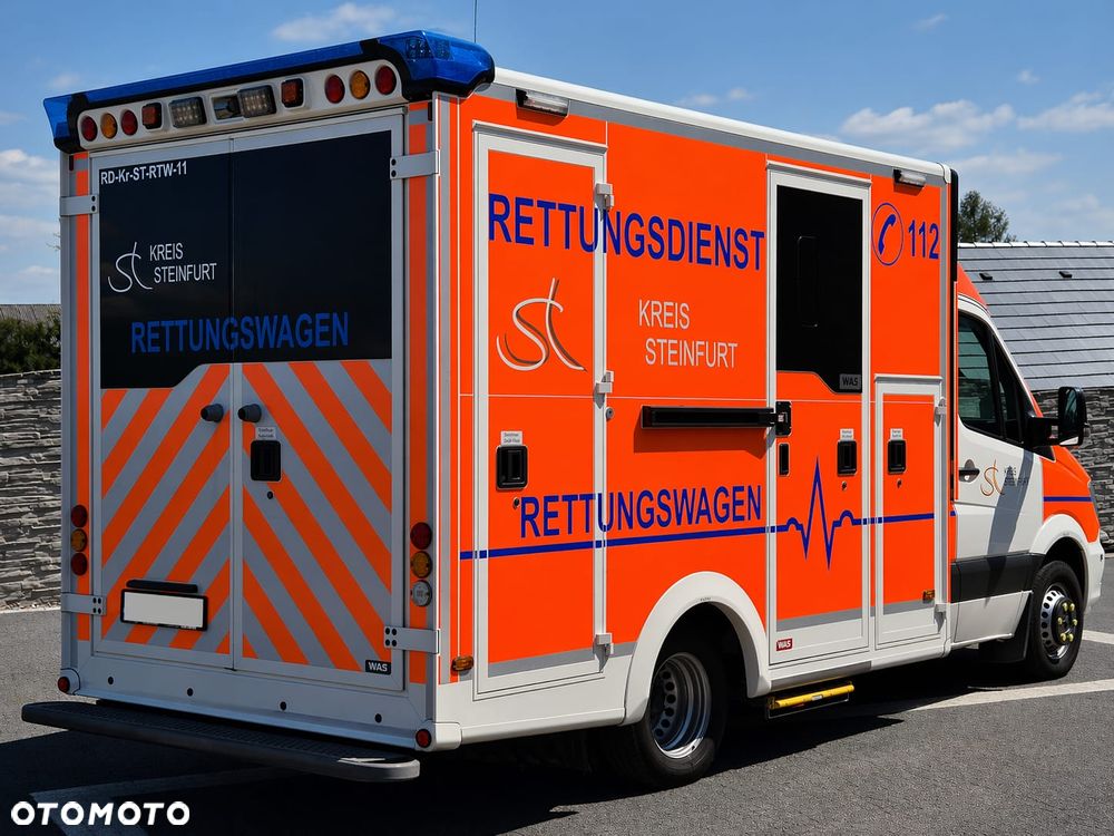 Mercedes-Benz Sprinter Karetka Ambulans - 3
