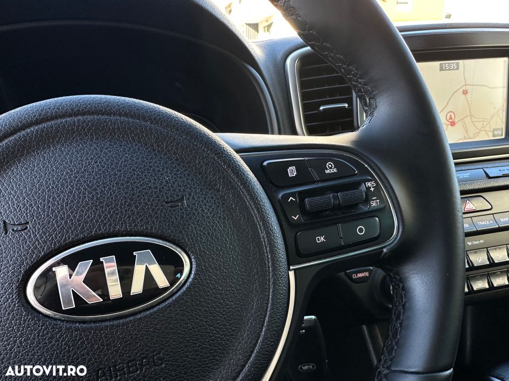 Kia Sportage 1.7 CRDI 2WD ISG Aut. Dream-Team Edition - 17