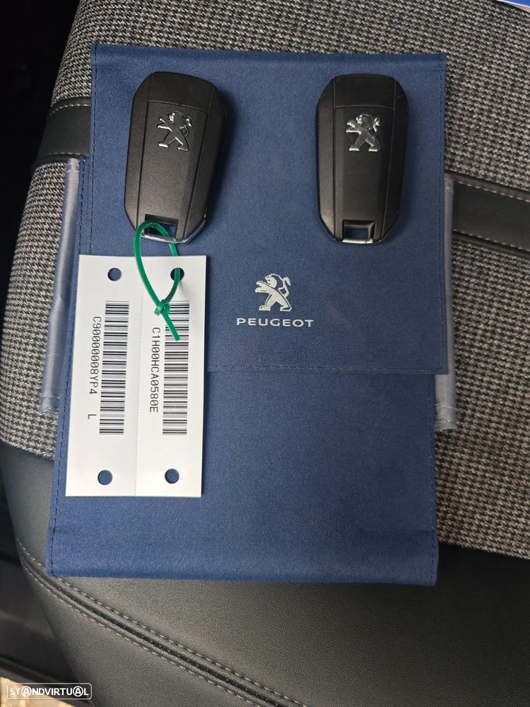 Peugeot 3008 1.2 PureTech Allure - 13