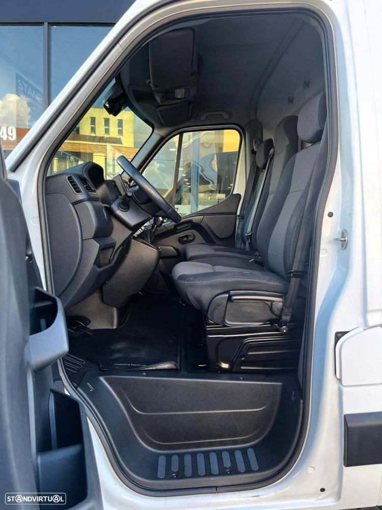 Renault Master 2.3 dCi L2H2 - 75Mil km - 29