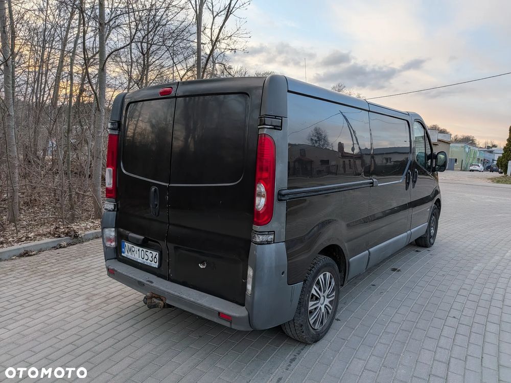 Opel Vivaro - 6