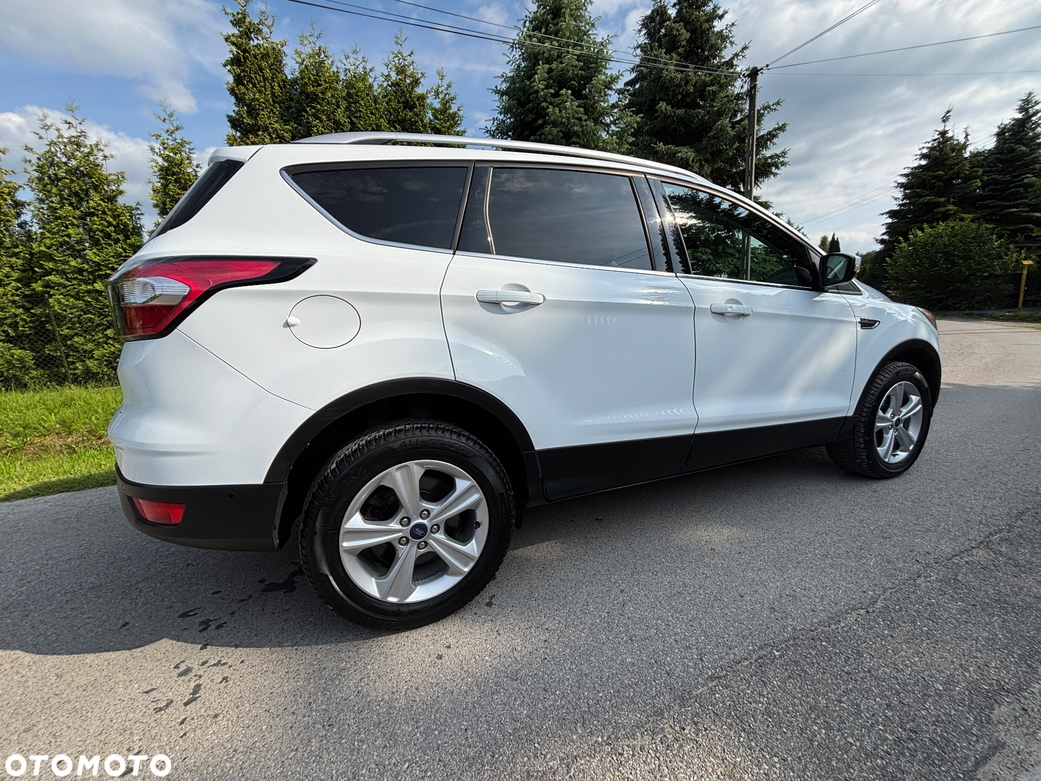 Ford Kuga 1.5 EcoBoost 2x4 Titanium - 8