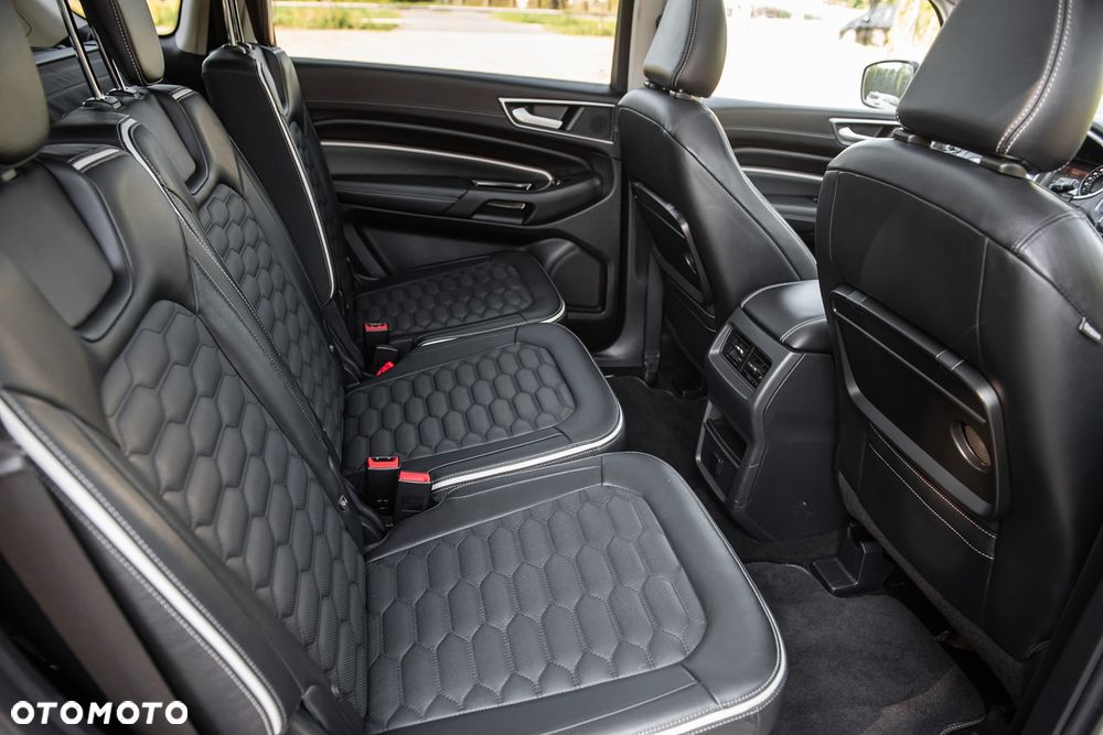 Ford S-Max 2.0 EcoBlue VIGNALE - 35