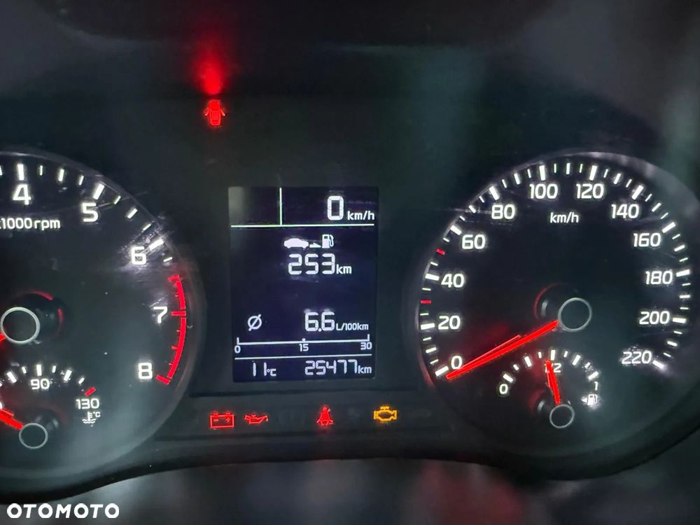 Kia Rio 1.2 M - 25