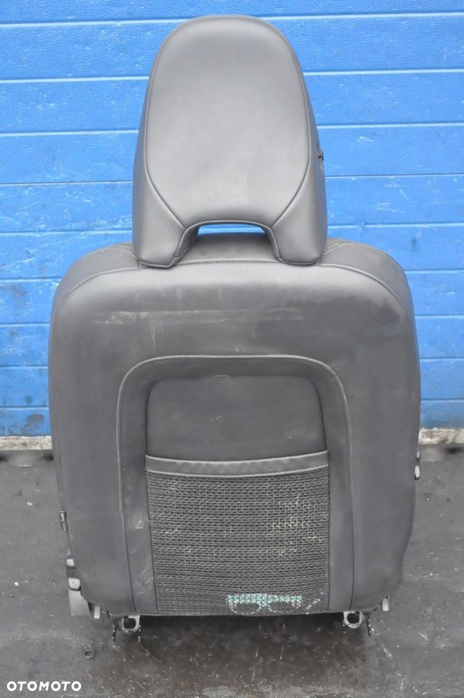 VOLVO XC70 II FOTEL KIEROWCY PODGRZEWANY - 10