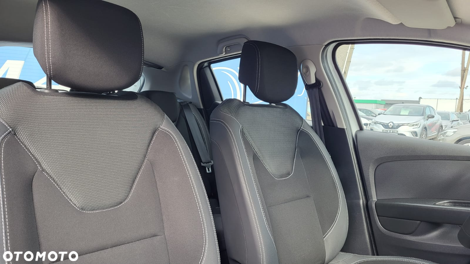 Renault Clio 0.9 TCe Limited - 27