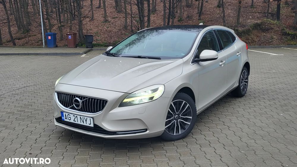 Volvo V40 - 1