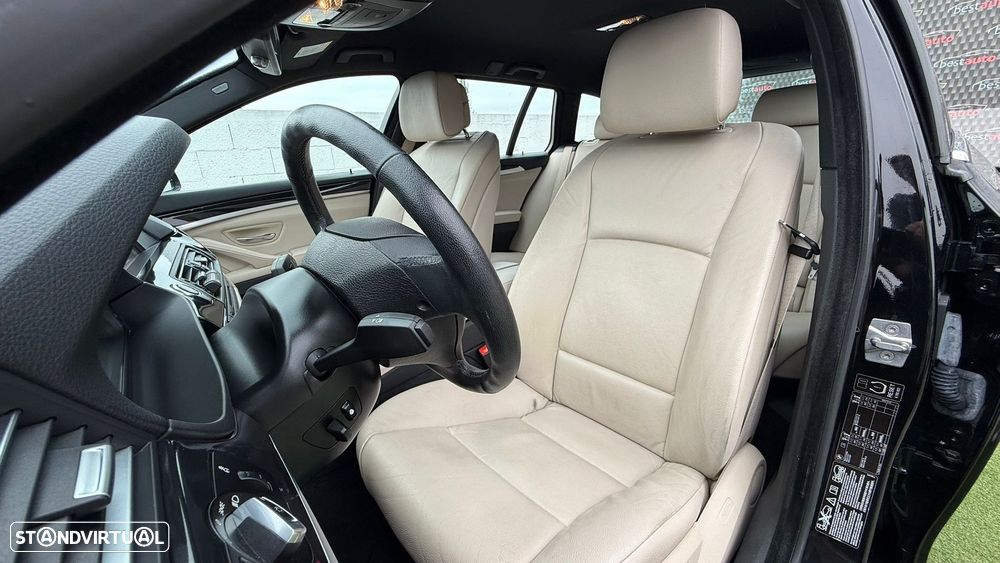 BMW 530 d xDrive Line Luxury Auto - 16