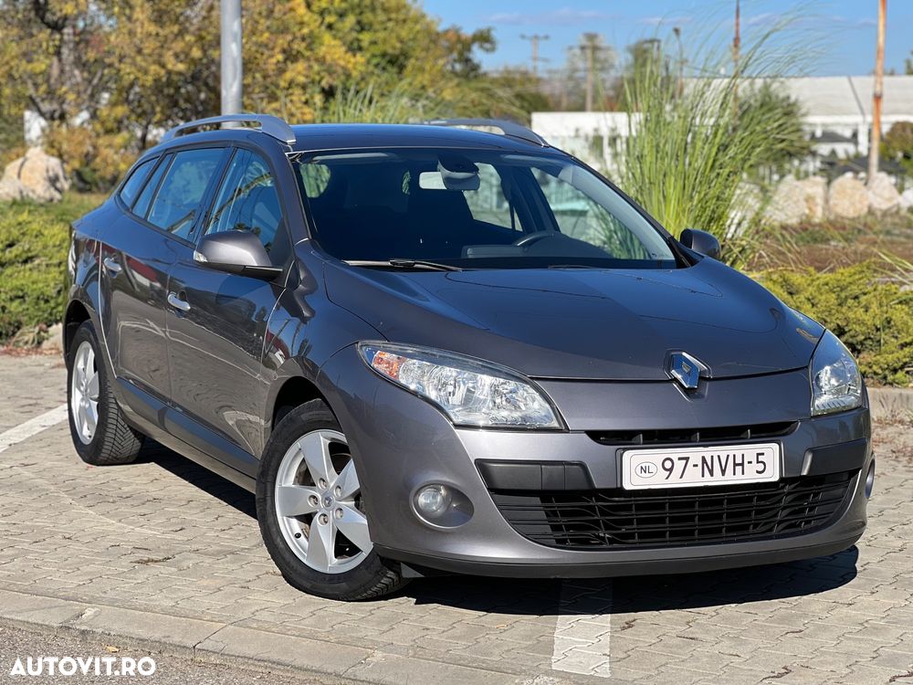 Renault Megane 1.6 16V 110 Dynamique - 1