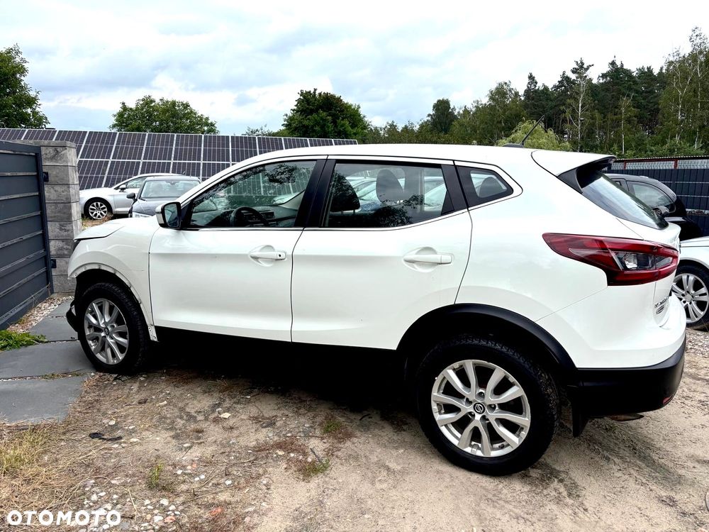 Nissan Qashqai - 9