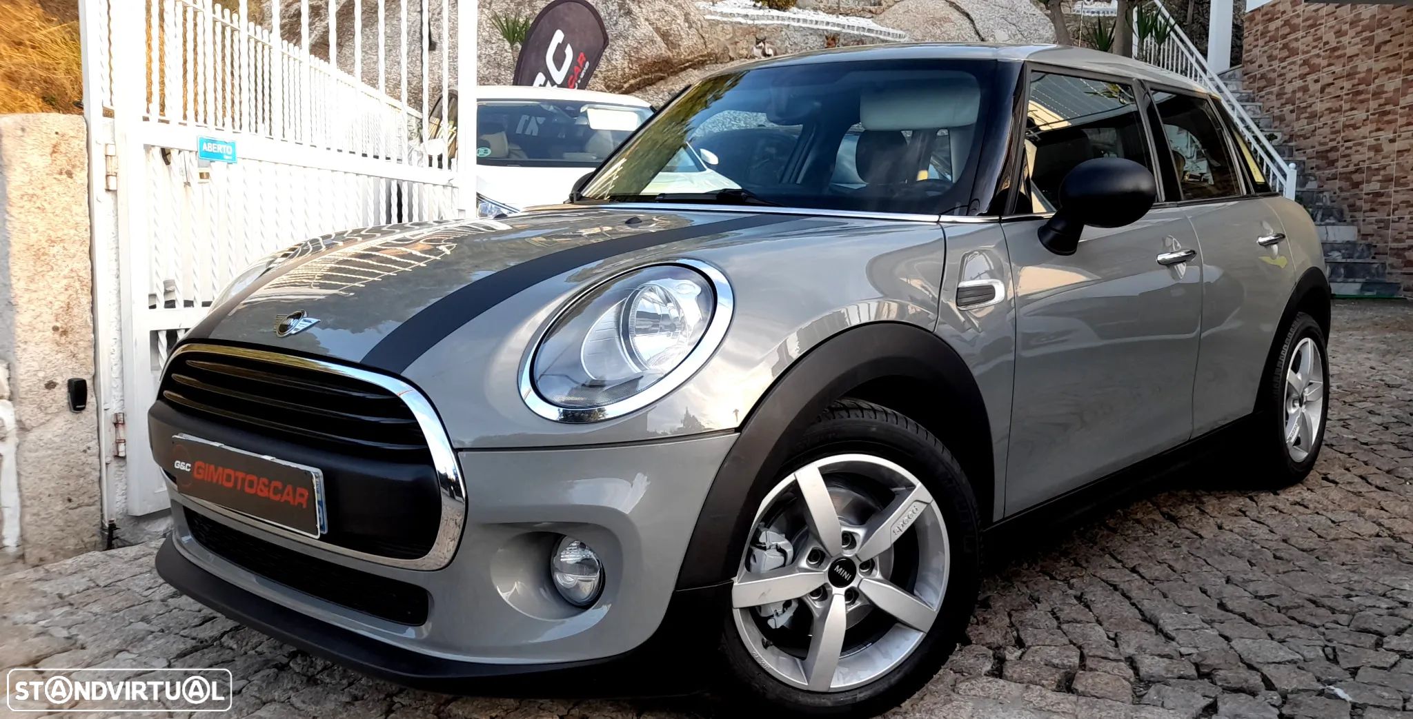 MINI 5 Portas One D Blackyard - 1