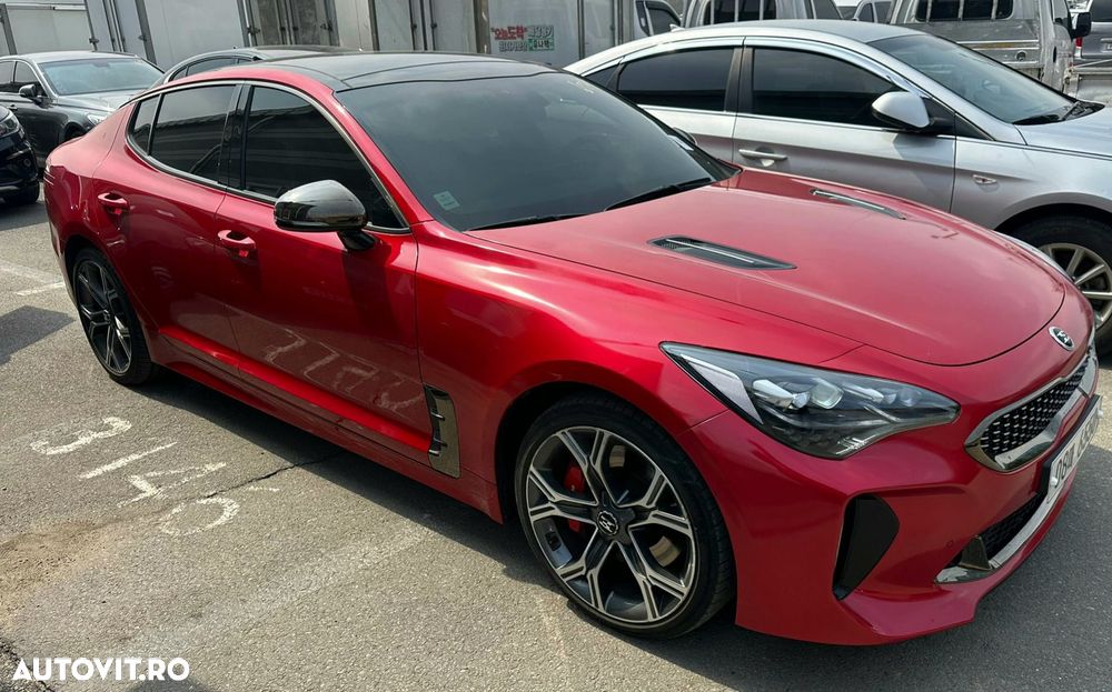 Kia Stinger 2.0 T-GDI GT Line - 6