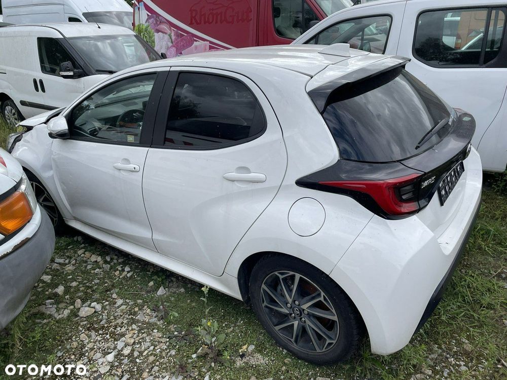 Toyota Yaris - 2