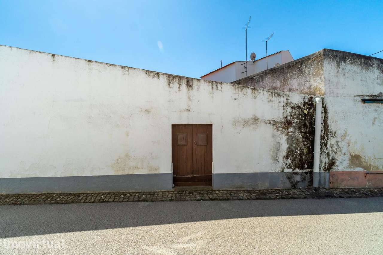 Excelente Oportunidade de Investimento – Prédio Urbano com Grande Pote - Grande imagem: 4/22