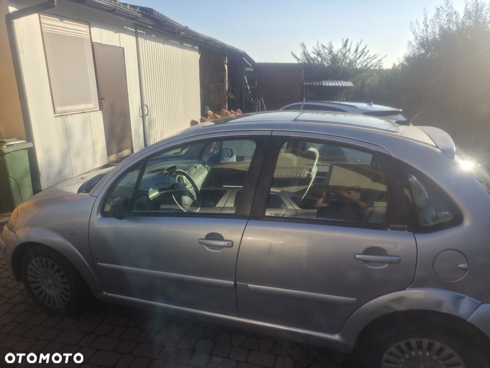 Citroen C3 2003 photo 2