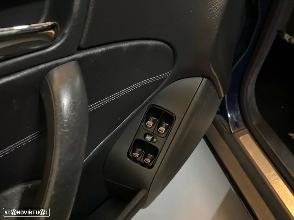 Mercedes-Benz C 180 K Avantgarde - 14