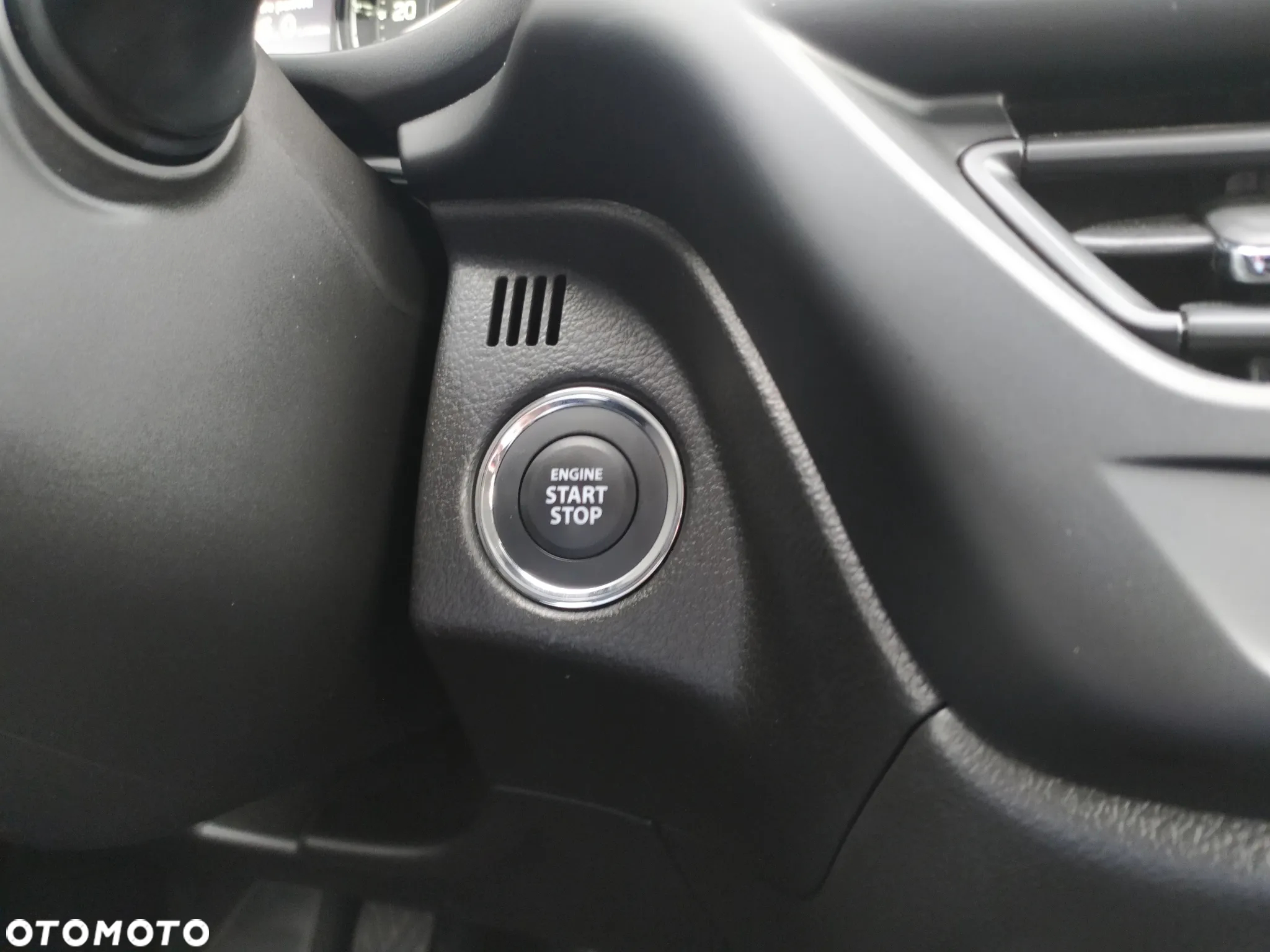 Suzuki SX4 S-Cross 1.4 SHVS Premium Plus SP - 32