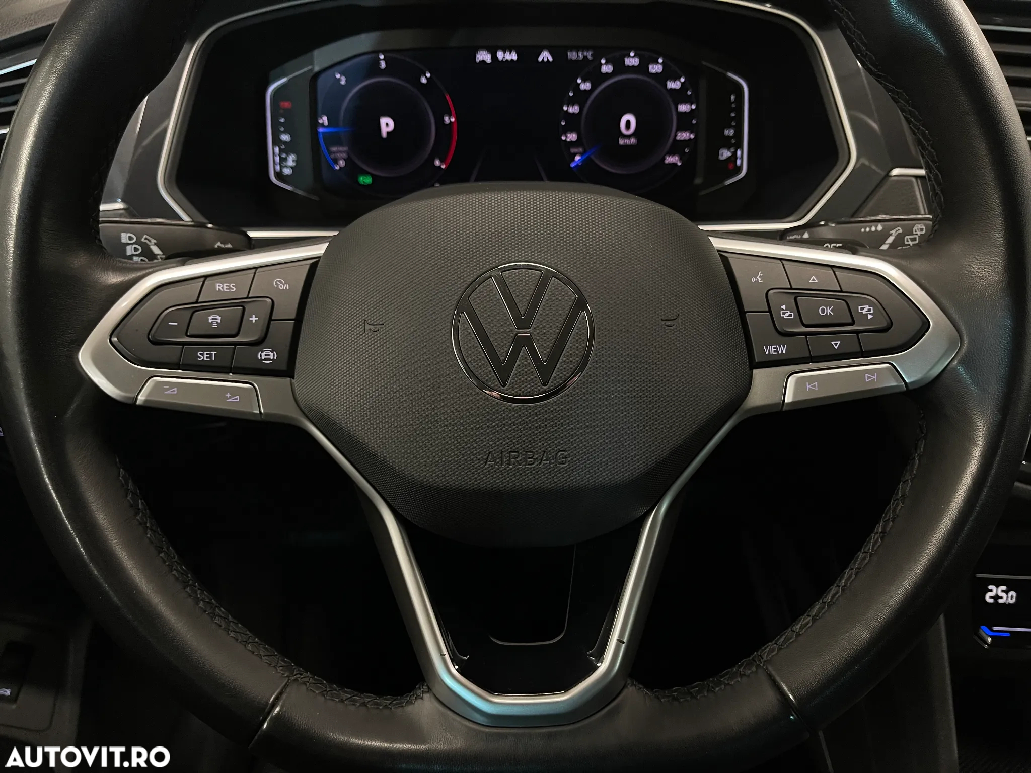 Volkswagen Tiguan 2.0 TDI SCR DSG 4Motion Elegance - 30