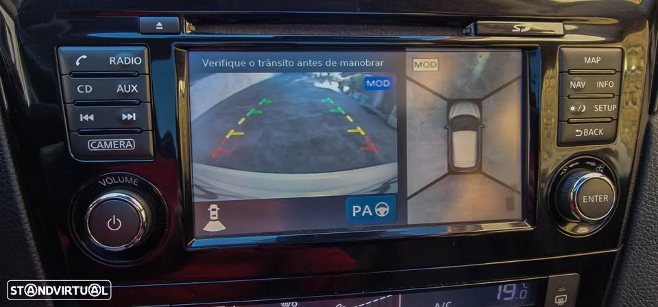 Nissan Qashqai 1.6 dCi Tekna 19 Alcantara - 9