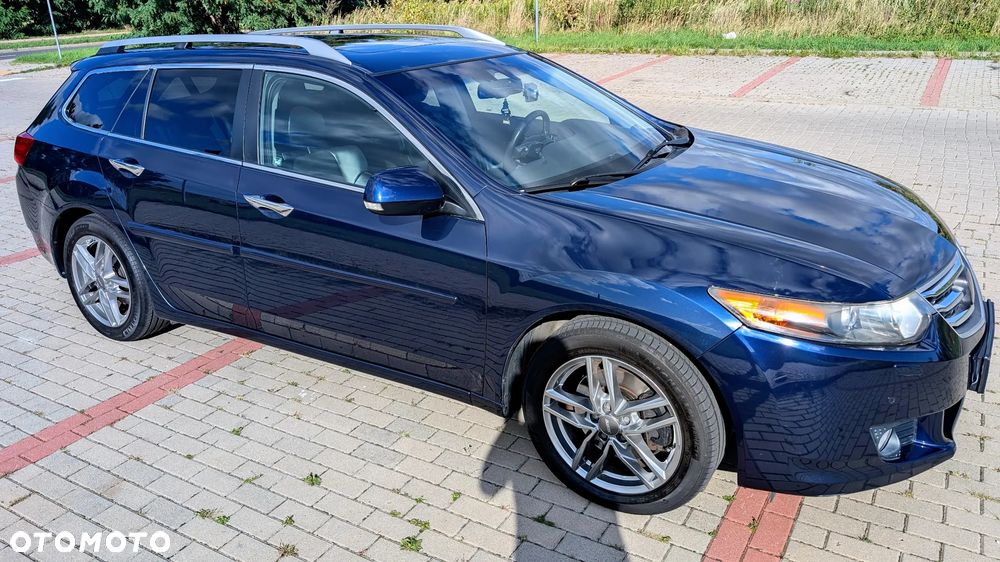 Honda Accord 2.4 Executive Nav+ACC+LKAS - 2