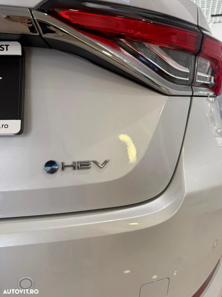 Toyota Corolla Sedan 1.8 HSD Dynamic - 14