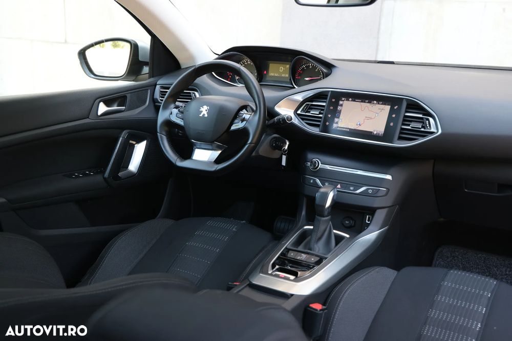 Peugeot 308 e-HDi FAP 115 Stop&Start EGS6 Allure - 18