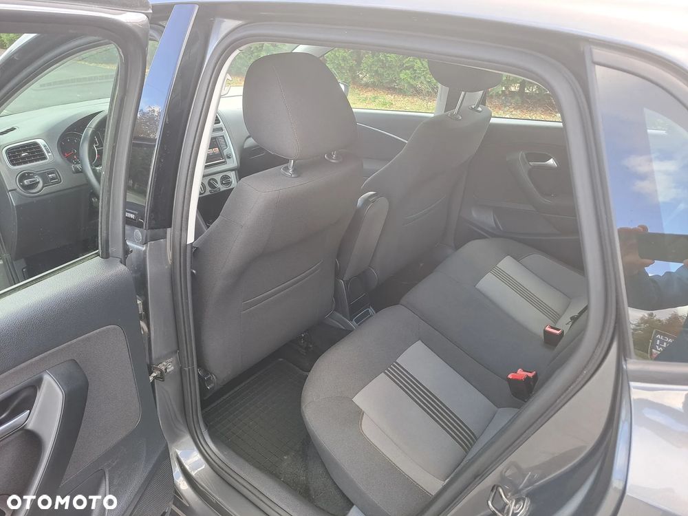 Volkswagen Polo 1.2 TSI Blue Motion Technology Allstar - 12
